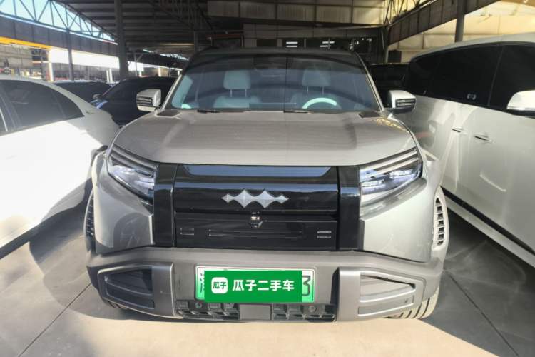 Used Formula Leopard Titanium 3 2025 501KM All-Wheel Drive Intelligent Driving Ultra Version
