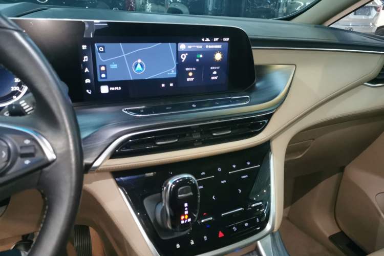 Used Buick GL8 2021 ES Land Cruiser 653T Luxury Edition