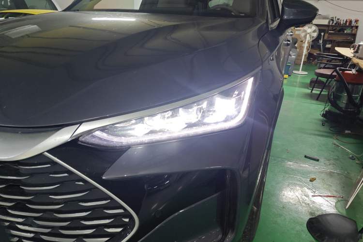 Used BYD Tang New Energy 2024 DM-i Glory Edition 112KM Prestige Model