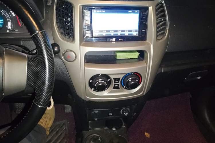 Used Great Wall M4 2012 1.5L Manual Luxury Version Audio And AC Panel