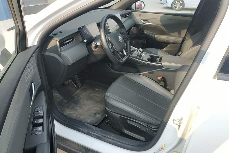 Used BYD Qin PLUS 2025 EV Smart Drive Edition 420KM Leading Model