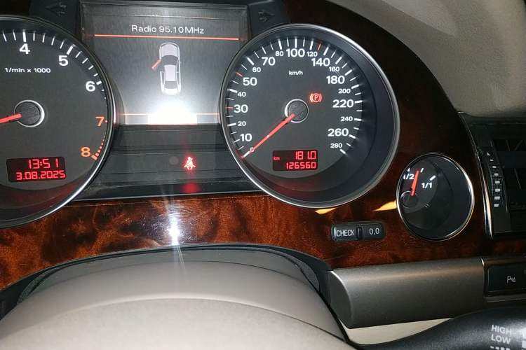 Used Audi A8 2009 A8L 2.8 FSI Standard Model
