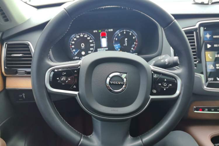 Used Volvo XC90 2020 T6 Zhiyi Luxury 7-Seater