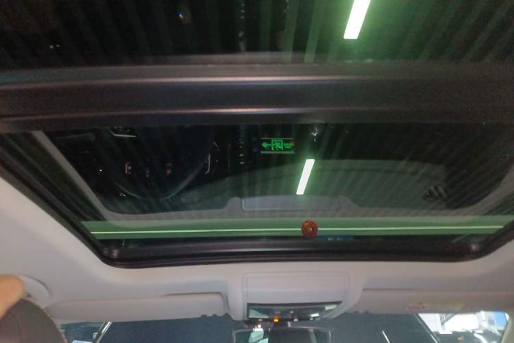 Used Volkswagen Passat New Energy 2023 430 PHEV Hybrid Elite Edition Headliner