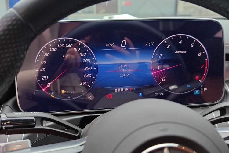 Used Mercedes-Benz C-Class 2024 Second Facelift C 260 L Sport Edition Instrument Cluster