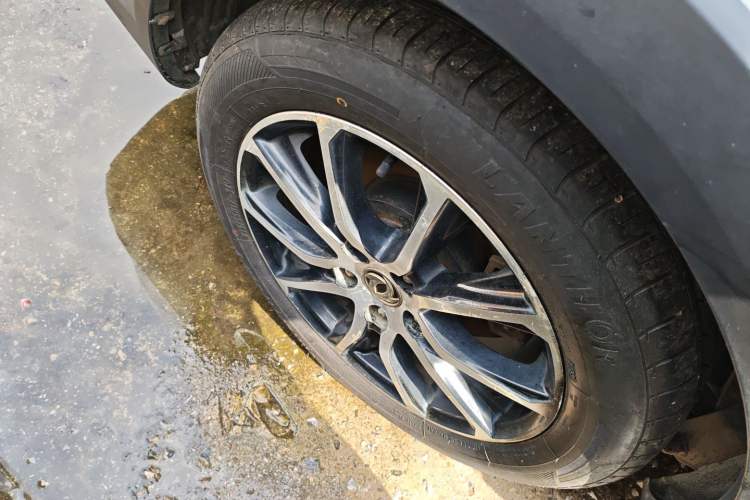 Used FORTHING Joyear X6 2017 Enjoy Series 1.5T Manual Luxury Model
