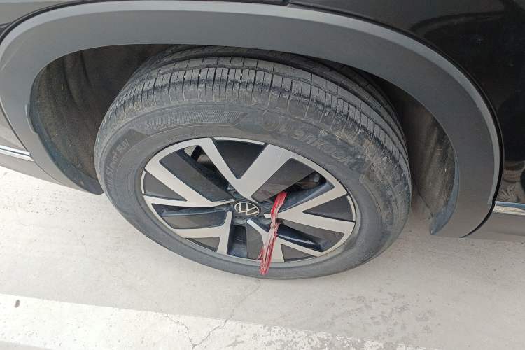 Used Volkswagen Tayron 2024 300TSI Two-Wheel-Drive Luxury Plus Advanced Version
