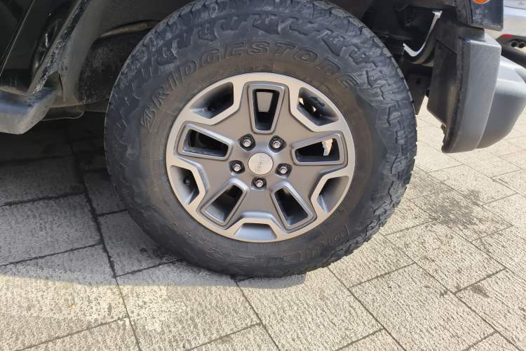 Used Jeep Wrangler 2017 3.0L Sahara Four-Door Comfort Edition