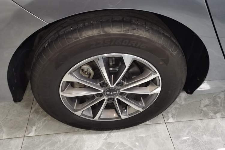 Used BYD Destroyer 05 2024 HONOR Edition DM-i 55KM Luxury Model
