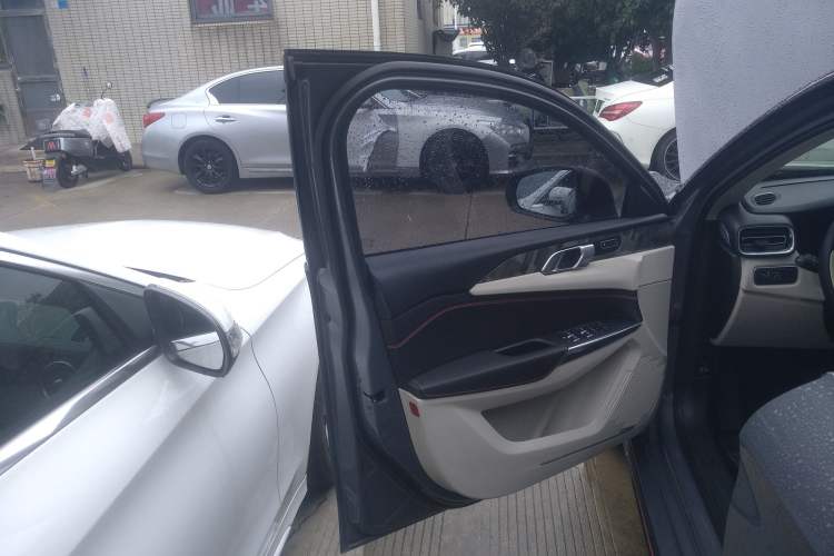 Used Lynk & Co 02 2018 1.5T DCT Two-Wheel Drive Zhaopu Version China V Standard