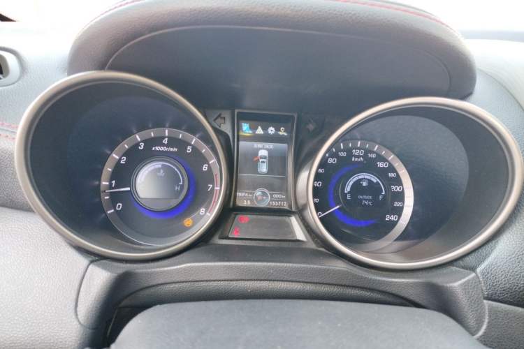 Used Changan CS75 2017 Shangkui Edition 1.5T Manual Fengxiang Model