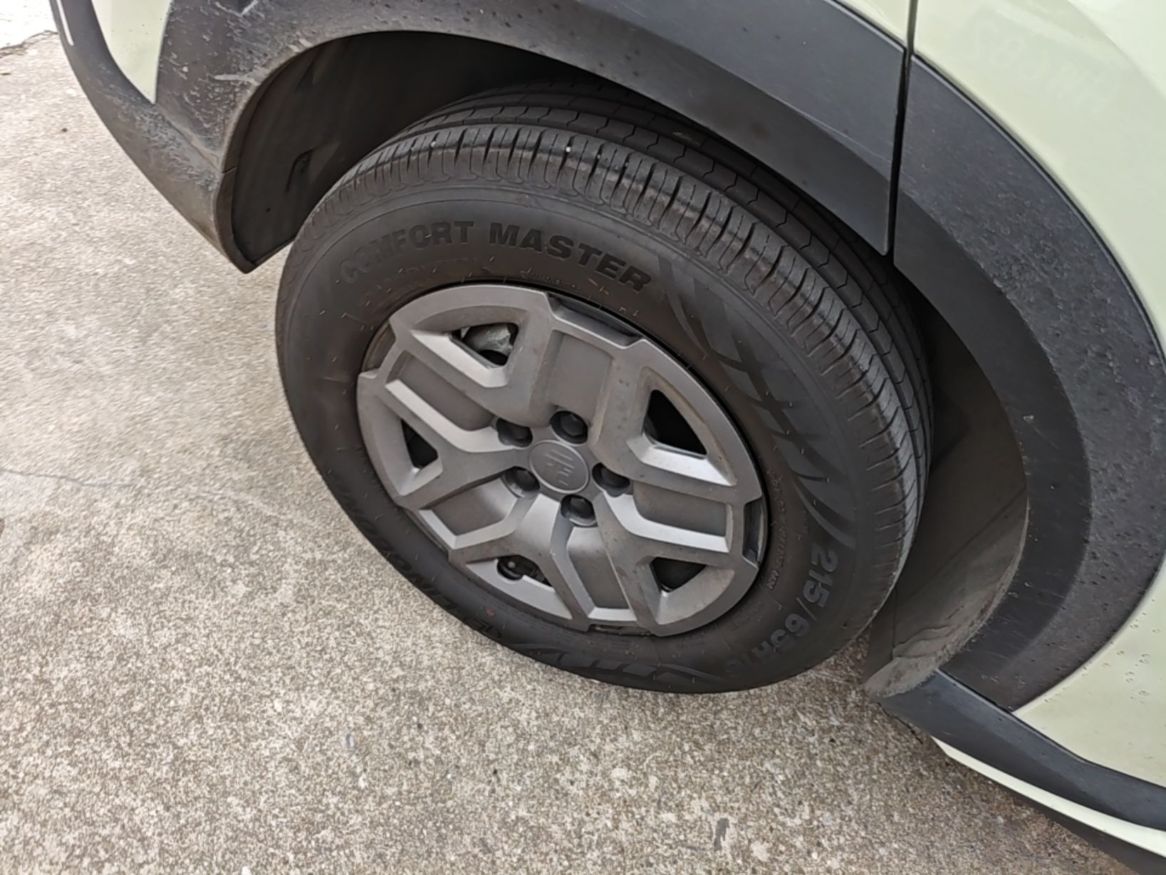 BYD Yuan UP 2024 401 km Active Version — снимка 11