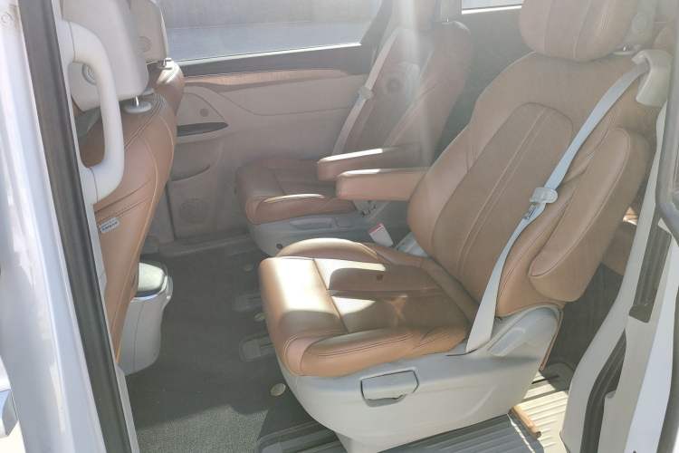 Used Buick GL8 2017 ES 28T Comfort Model China V Standard
