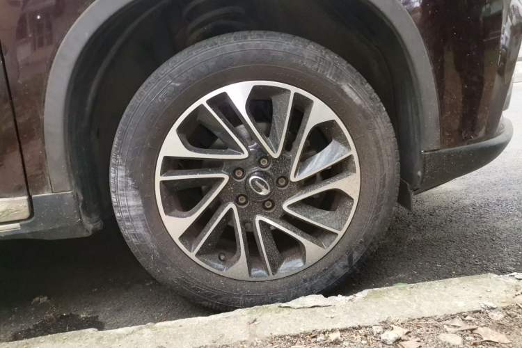 Used GAC Trumpchi GS4 2015 200T G-DCT Elite Edition Right Front Wheel Hub