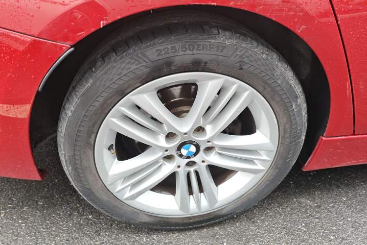 Used BMW 3 Series 2017 320Li Fashion Model
