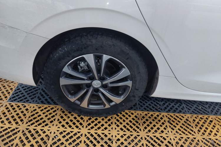 Used CHANGAN Eado 2023 Changan Edition PLUS Blue Whale NE 1.4T GDI DCT Prestige Version
