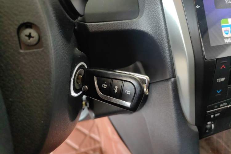 Used Toyota Camry 2016 2.0G 10th Anniversary Leading Edition