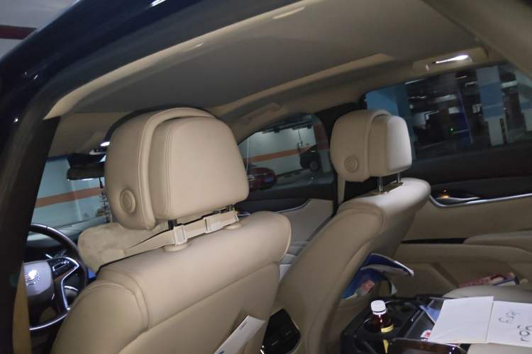 Used Cadillac XTS 2014 28T Comfort Version
