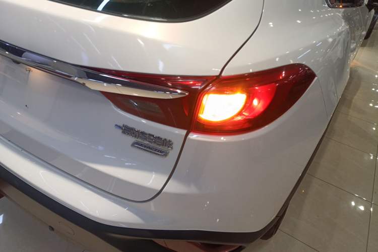 Used Mazda CX-4 2016 2.0L Automatic 2WD Blue Sky Dynamic Edition
