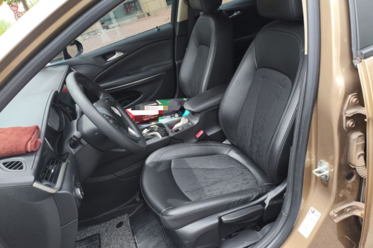 Used Buick Verano 2015 Sedan 20T Dual-Clutch Leading Model Left Front Seat