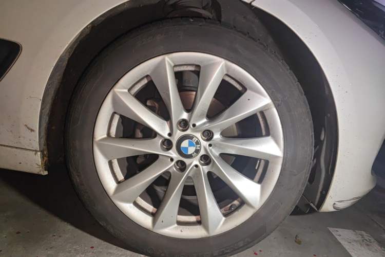 Used BMW 3 Series GT 2019 320i Sport Edition
