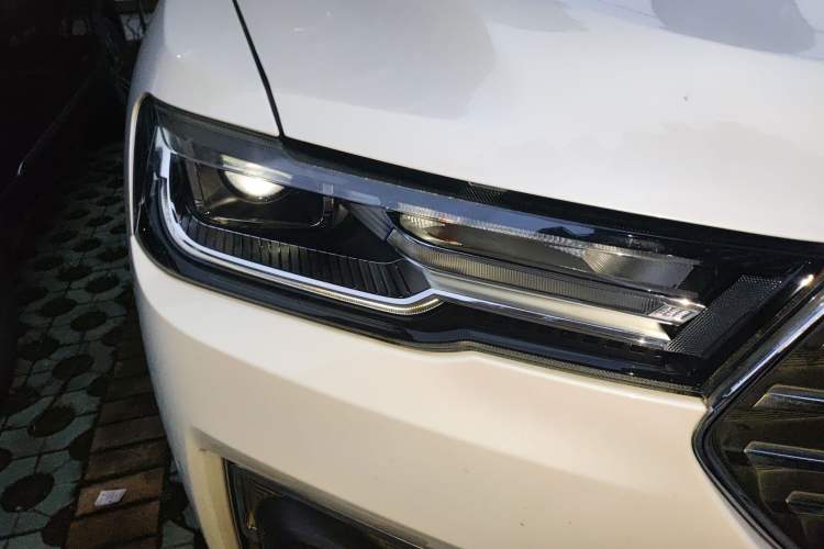 Used Haval H6 2018 Blue-Label 1.5T Automatic Luxury Model
