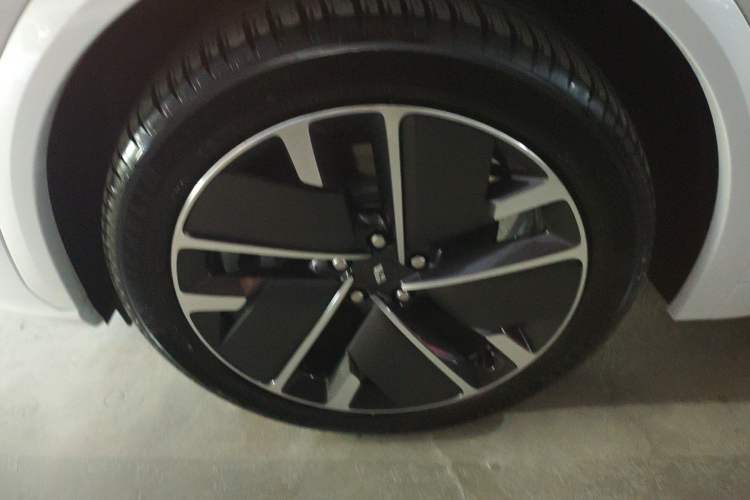 Used Li Auto L7 2025 Max Smart Refresh Edition
