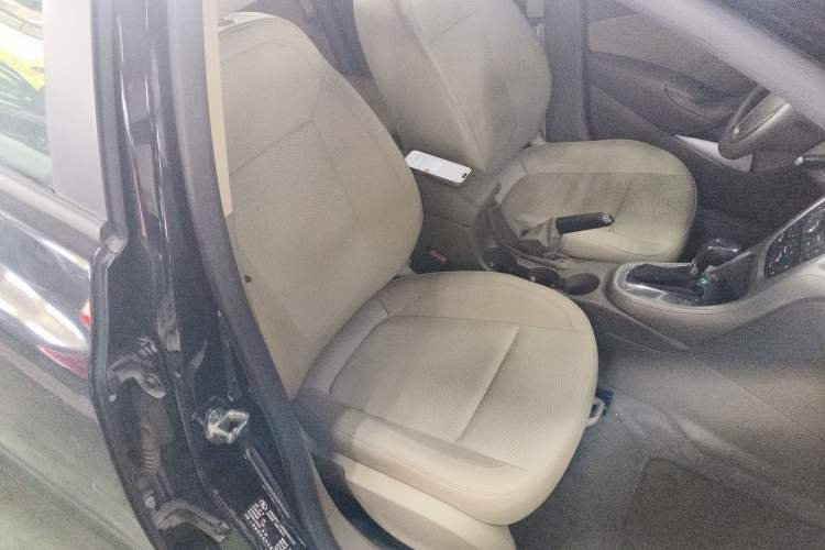 Used Buick GT 2013 GT 1.6L Automatic Fashion Edition