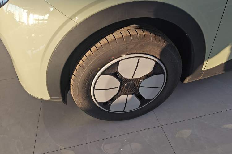 Used Geely Galaxy Geome 2025 310km Youth Edition
