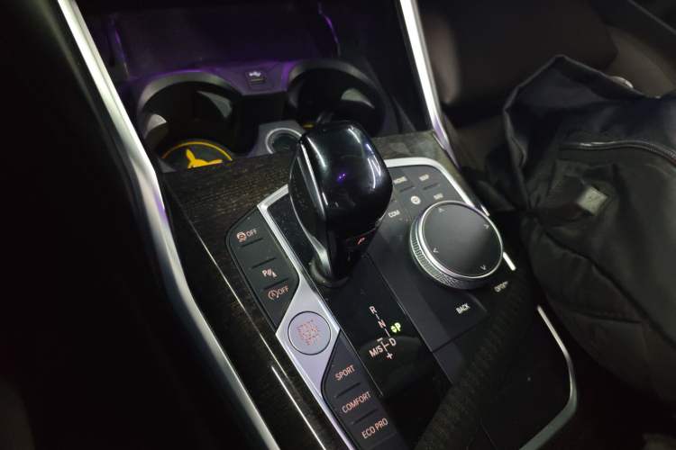 Used BMW 3 Series 2022 Updated 325Li M Sport Package Gear Lever