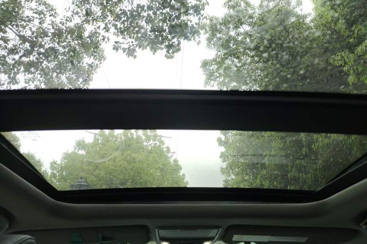 Used Honda CR-V 2019 240TURBO CVT 2WD Fashion Edition China VI Headliner