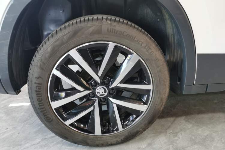 Used Skoda Kamiq 2018 1.5L Automatic Comfort Edition China V Standard Right Rear Wheel Hub