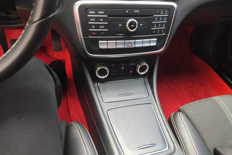 Used Mercedes-Benz A-Class 2017 Revised Version A 200 Fashion Edition