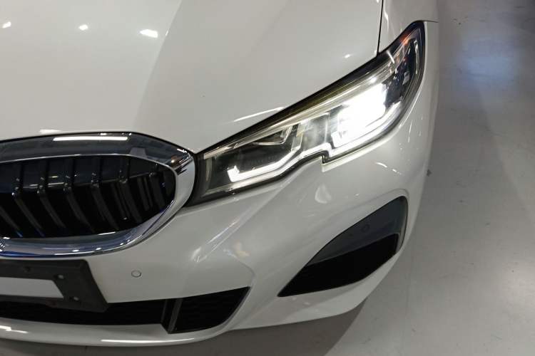 Used BMW 3 Series 2021 Restyled 325Li M Sport Package
