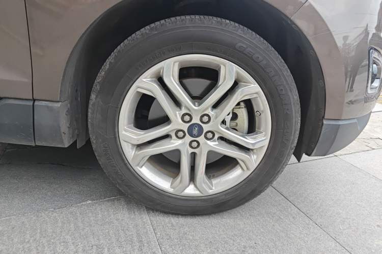 Used Ford Edge 2016 EcoBoost 245 Two-Wheel-Drive Titanium 7-Seater