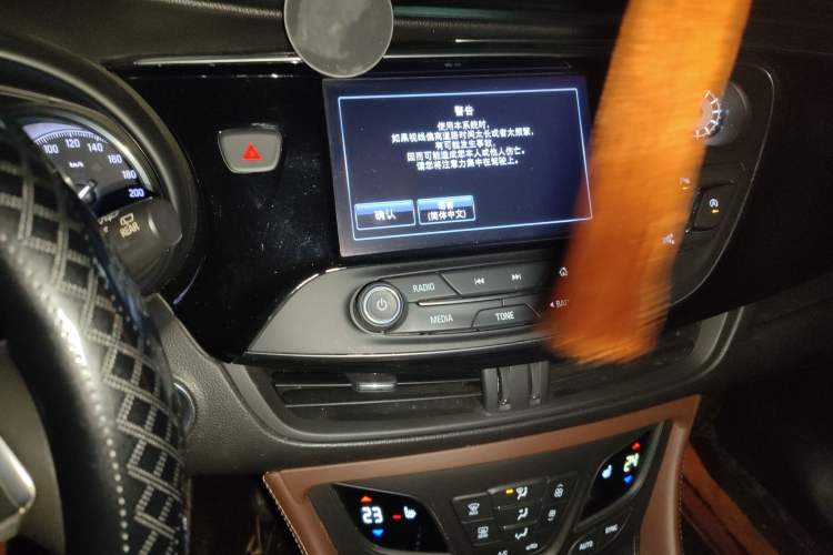 Used Buick Envision 2018 20T Two-Wheel Drive Luxury Model