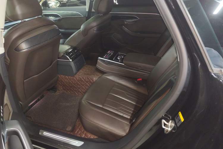 Used Audi A8 2019 Facelifted Plus A8L 50 TFSI quattro Comfort Version
