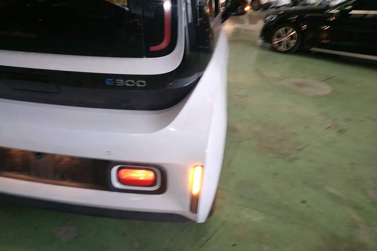 Used Baojun E300 2020 Star Travel Edition