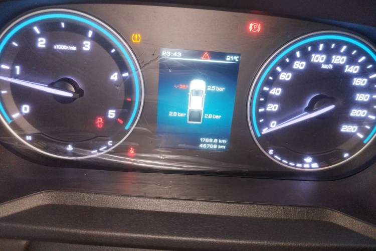 Used JMC DaDao 2024 All-Purpose 2.3T Diesel Manual Two-Wheel Drive Standard-Wheelbase Comfort Edition