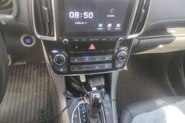 Used Hyundai ix35 2020 2.0L Automatic 2WD Zhiyong·Changxiang Edition Audio And AC Panel