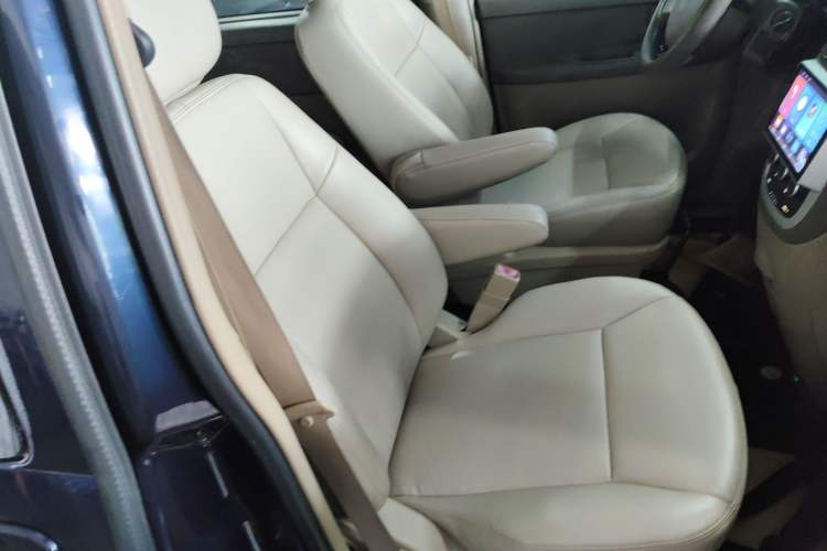 Used Buick GL8 2014 2.4L Classic Edition
