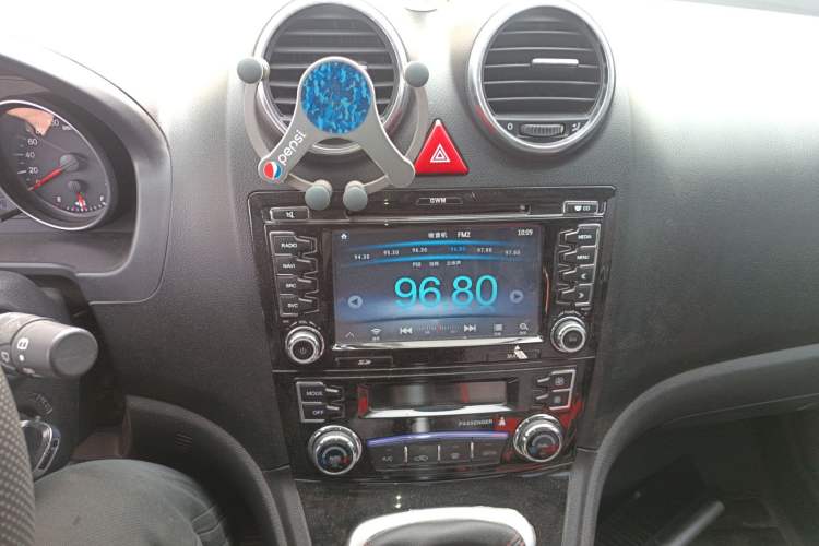 Used Haval H6 2016 Upgraded Model 1.5T Manual Two-Wheel Drive Elite Version