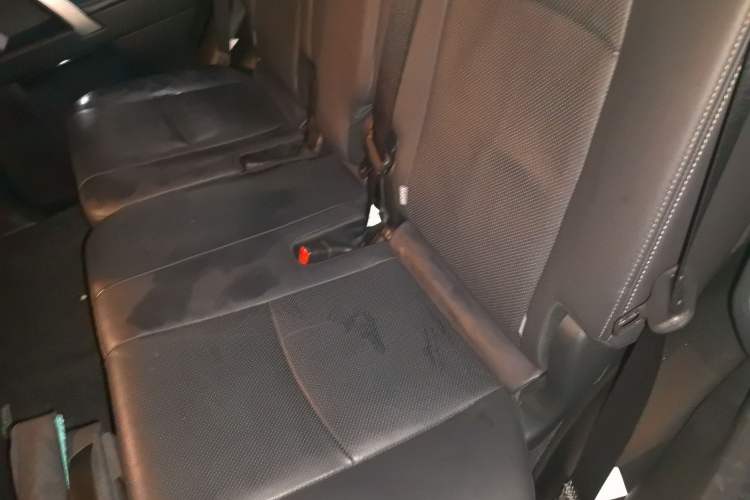 Used Toyota Prado 2018 3.5L Automatic TX-L with Rear-Mounted Spare Tire
