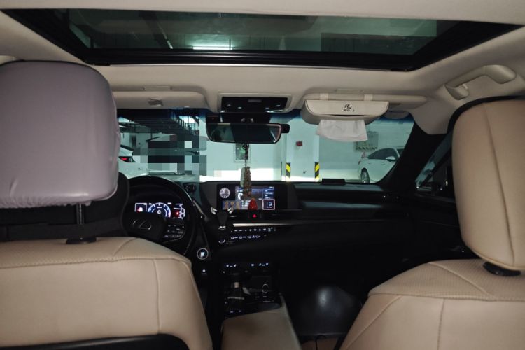 Used Lexus ES 2018 200 Luxury Edition China V Standard
