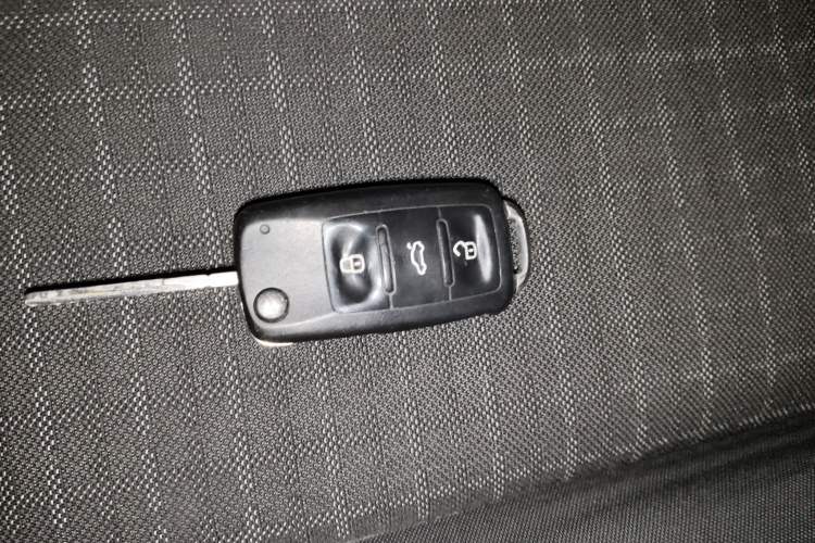 Used Volkswagen Polo 2013 1.6L Automatic Comfort Edition