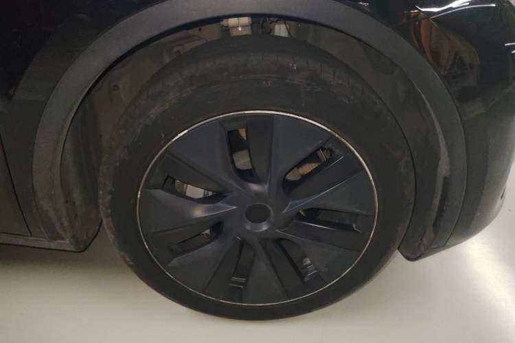 Used Tesla Model Y 2024 Rear-Wheel-Drive Version