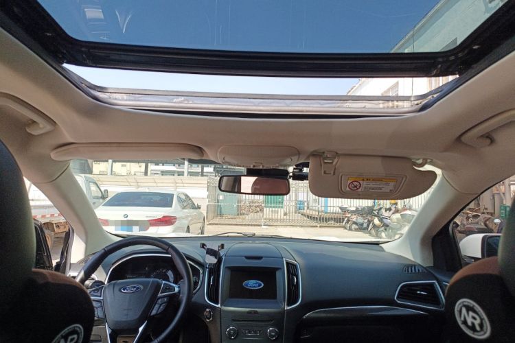 Used Ford Edge 2016 EcoBoost 245 Two-Wheel-Drive Titanium 7-Seater
