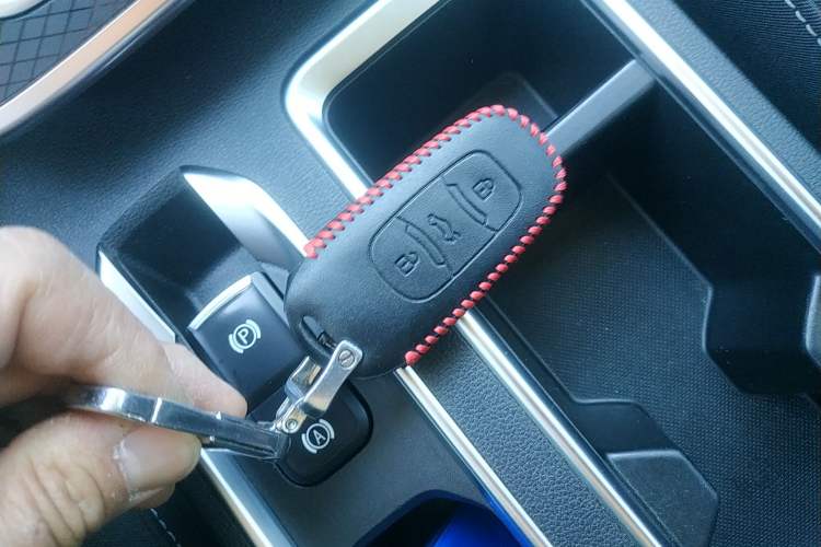 Used Haval M6 2021 PLUS 1.5T DCT Elite Smart Connectivity Model