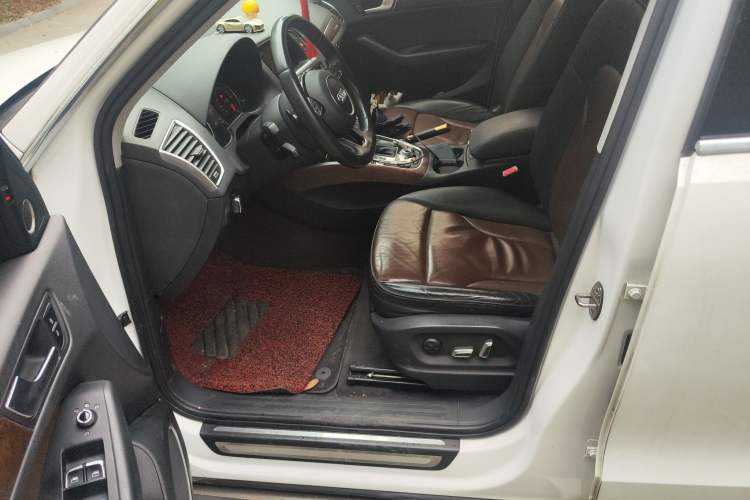 Used Audi Q5 2016 40 TFSI Comfort Model
