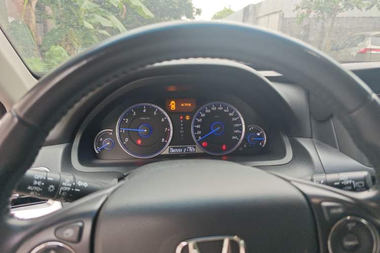 Used Honda Crosstour 2014 2.4L Luxury Edition
